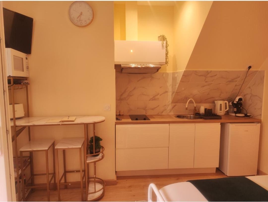 Le Cocoon Dore Poitiers Exterior photo